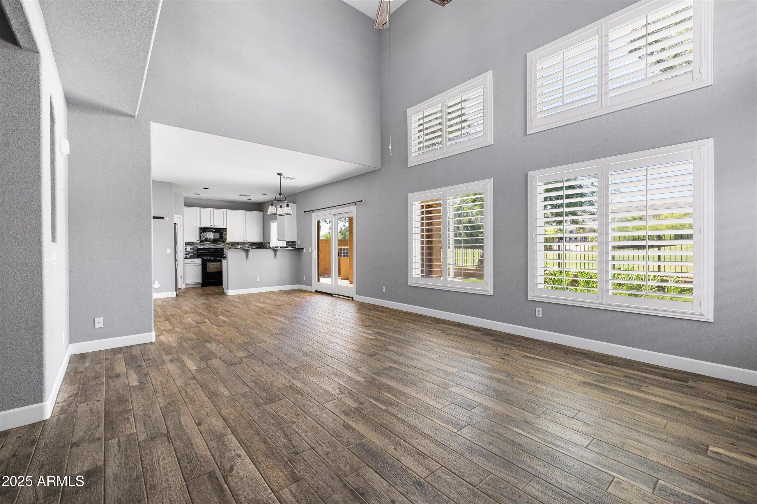 3025 East Fremont Road Phoenix, AZ 85042 - Photo 5 of 25 05-3025 E Fremont Rd, Phoenix, AZ, 85042