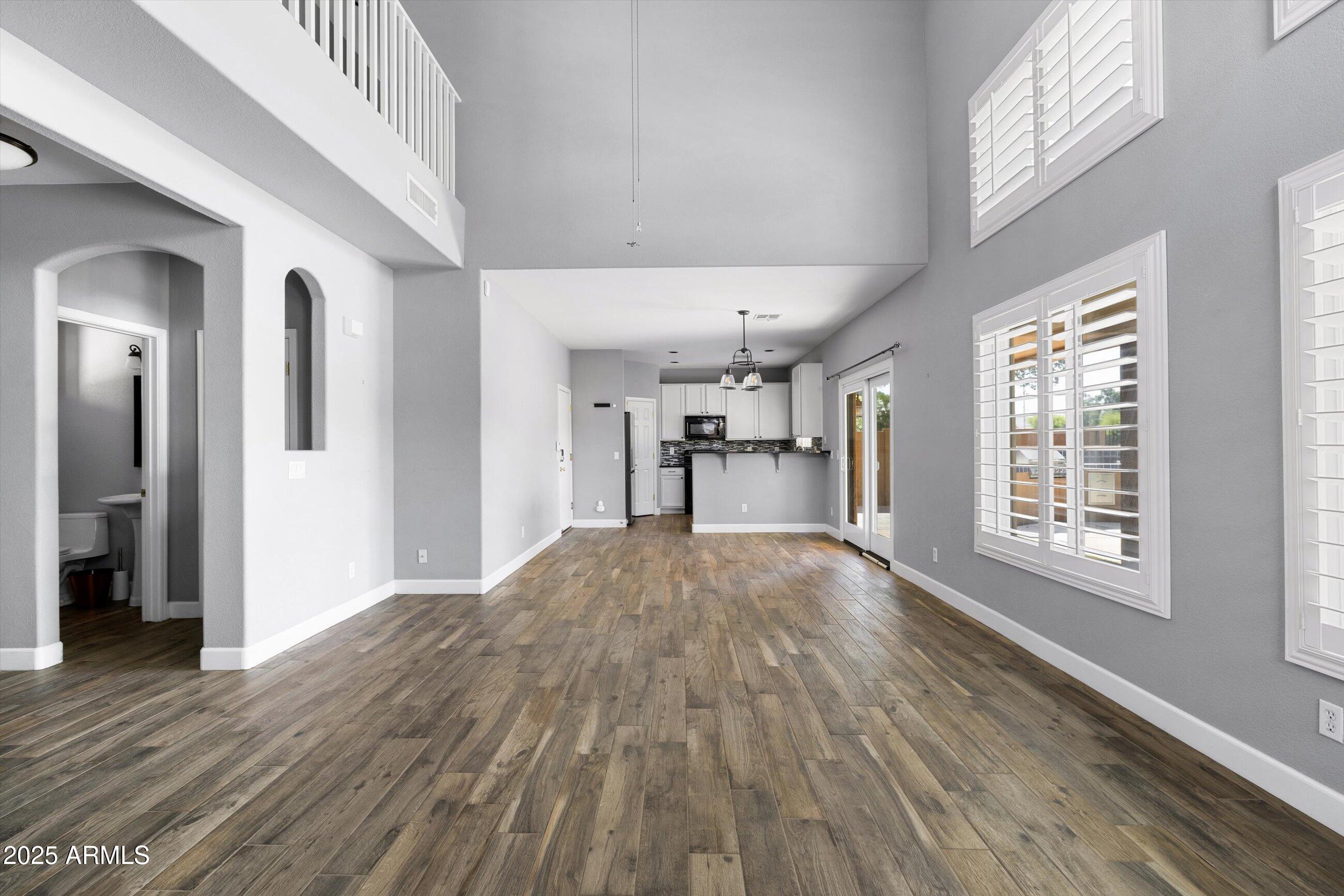 3025 East Fremont Road Phoenix, AZ 85042 - Photo 6 of 25 06-3025 E Fremont Rd, Phoenix, AZ, 85042