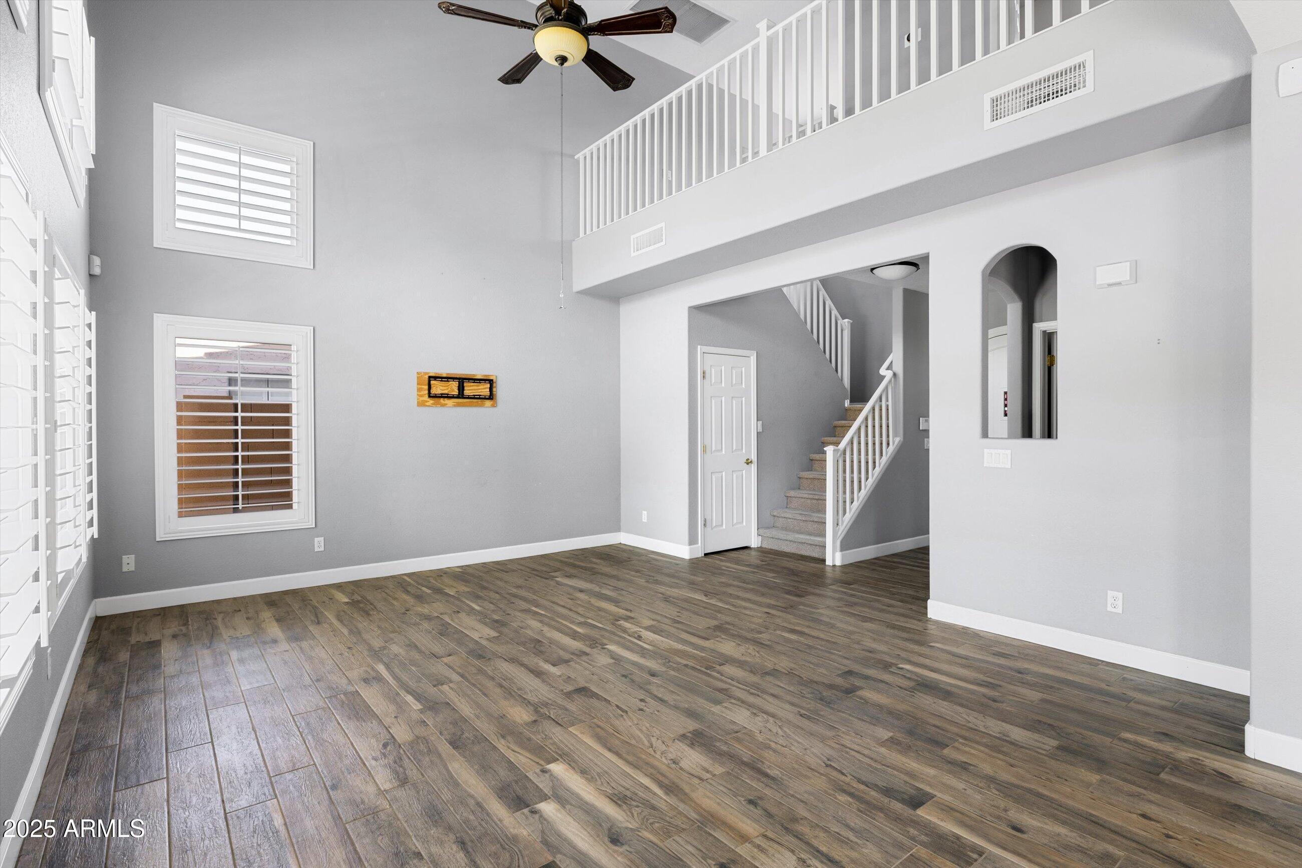 3025 East Fremont Road Phoenix, AZ 85042 - Photo 8 of 25 08-3025 E Fremont Rd, Phoenix, AZ, 85042