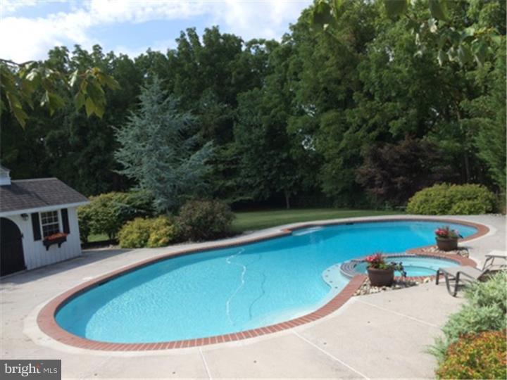 3682 Hancock Lane Doylestown, PA 18902 - Photo 22 of 25 Pool