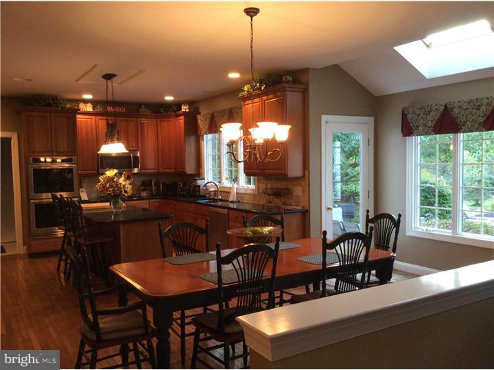 3682 Hancock Lane Doylestown, PA 18902 - Photo 5 of 25 Kitchen