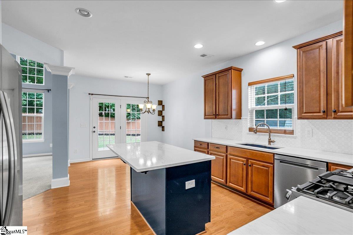 505 Rivanna Lane Greenville, SC 29607 - Photo 9 of 32 Gallery Image 9