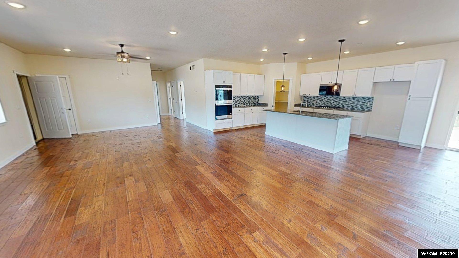 1625 Riverview Road Riverton, WY 82501 - Photo 8 of 20