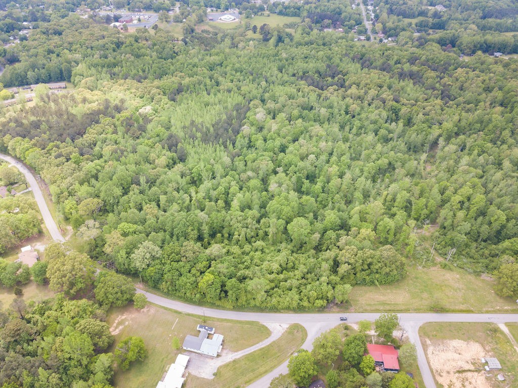 876 Flatwoods Road Camden, TN 38320 - Photo 15 of 47 a view of a yard with an outdoor space