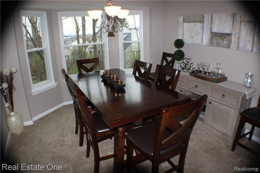 511 Whitney Drive Rochester Hills, MI 48307 - Photo 12 of 25