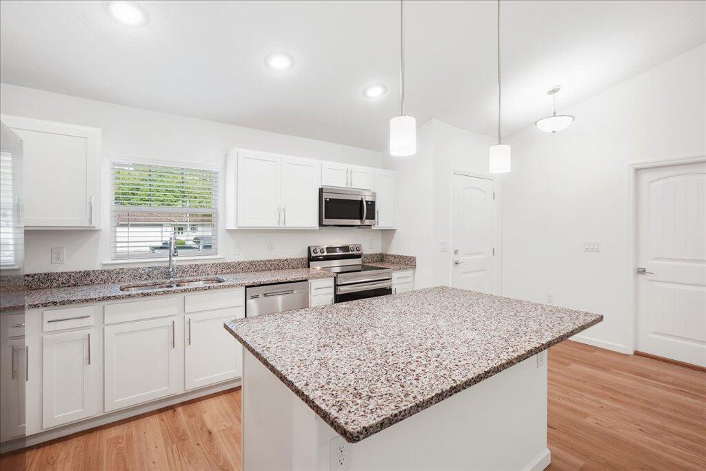 736 Schuster Road Southwest Palm Bay, FL 32908 - Photo 15 of 25 5-The Ruby 19