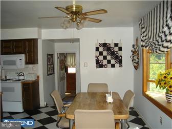 103 Abbey Road Voorhees, NJ 08043 - Photo 6 of 12 Gallery Image 6