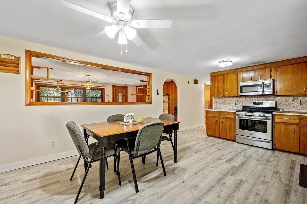 9 Gale Road Charlton, MA 01507 - Photo 7 of 38
