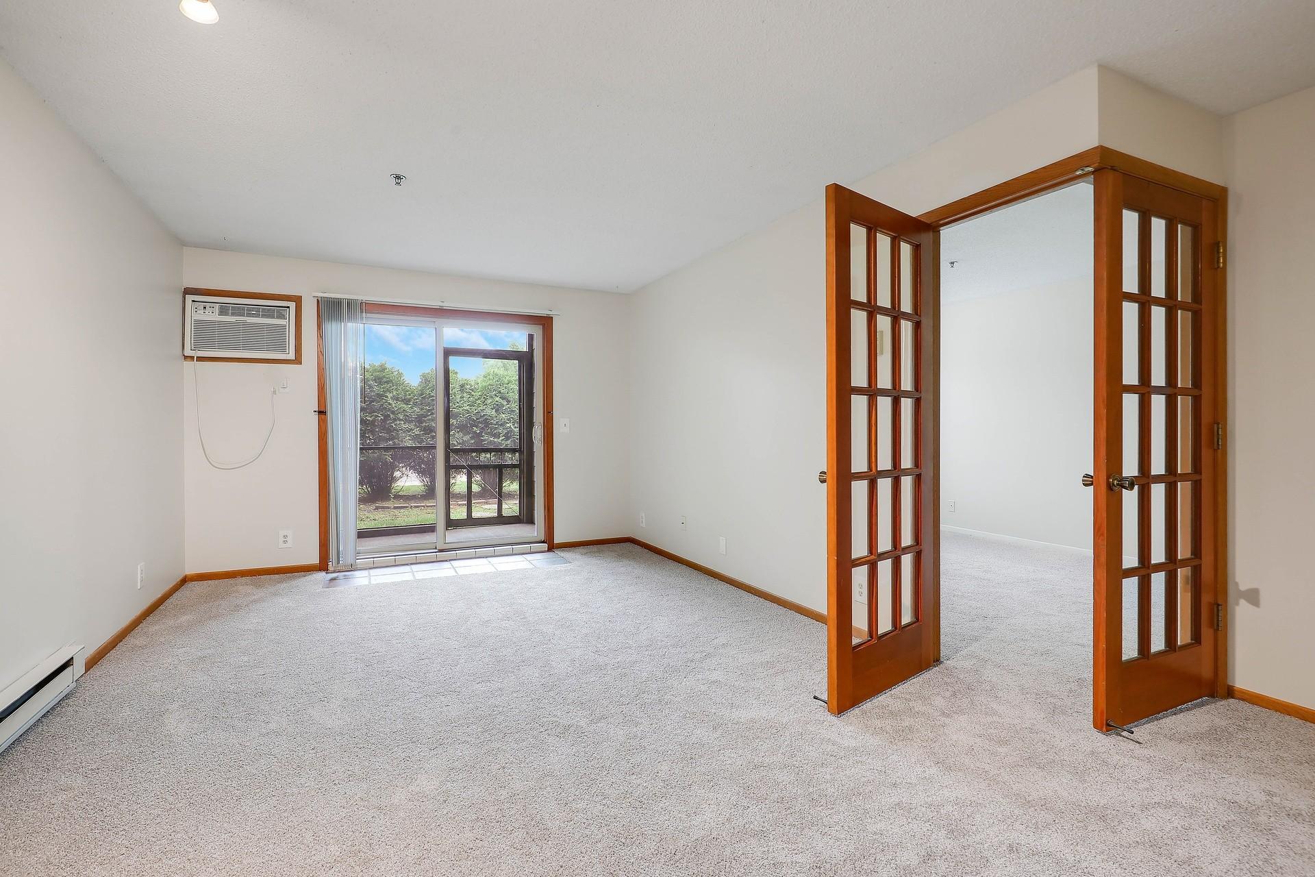 2150 Ridge Drive, Unit 14 St. Louis Park, MN 55416 - Photo 5 of 37