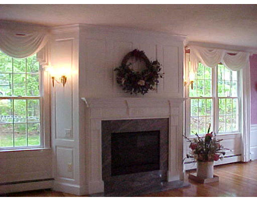 4 Fieldstone Path Walpole, MA 02081 - Photo 3 of 13 Gallery Image 3