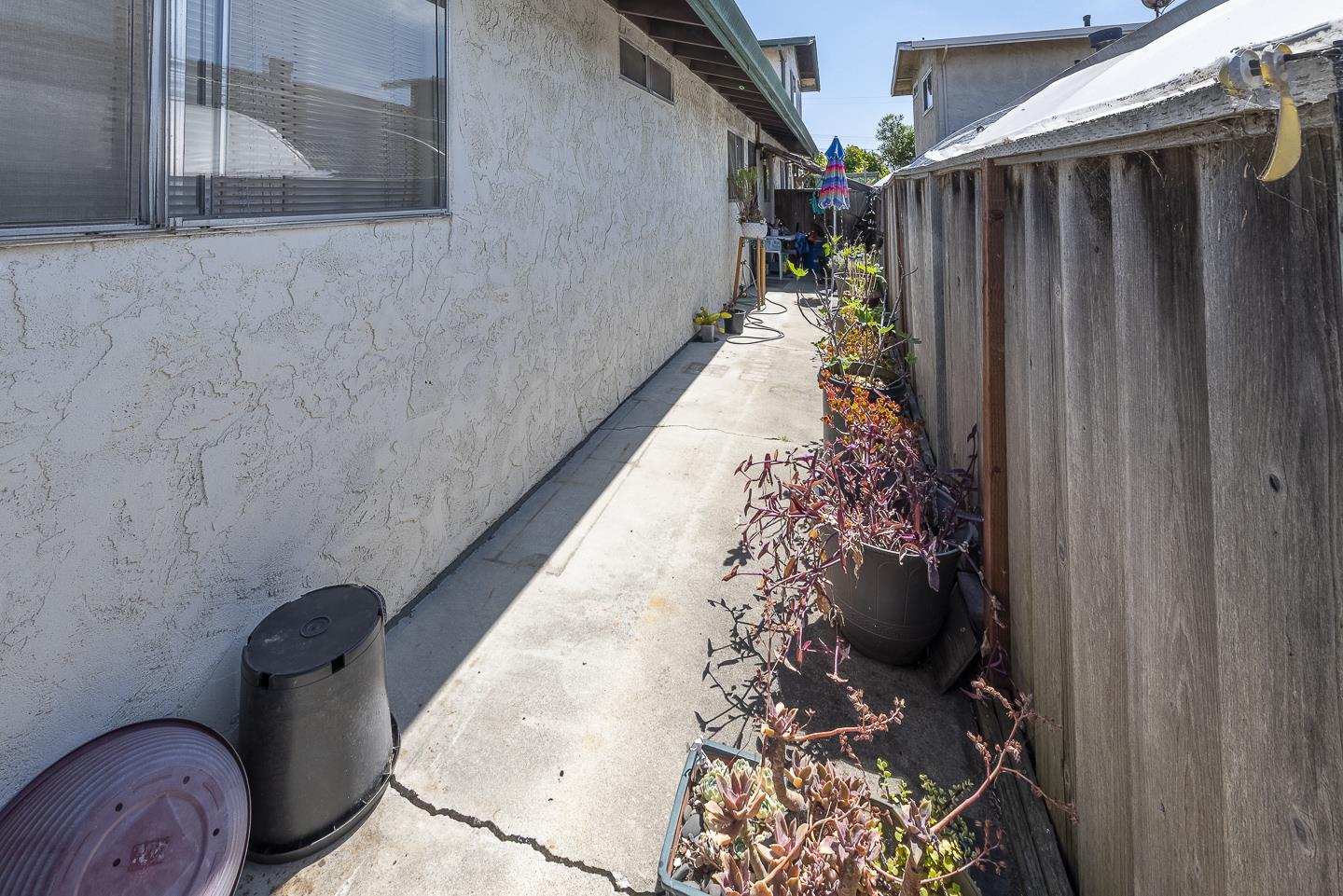 103-105 Holm Road Watsonville, CA 95076 - Photo 6 of 10
