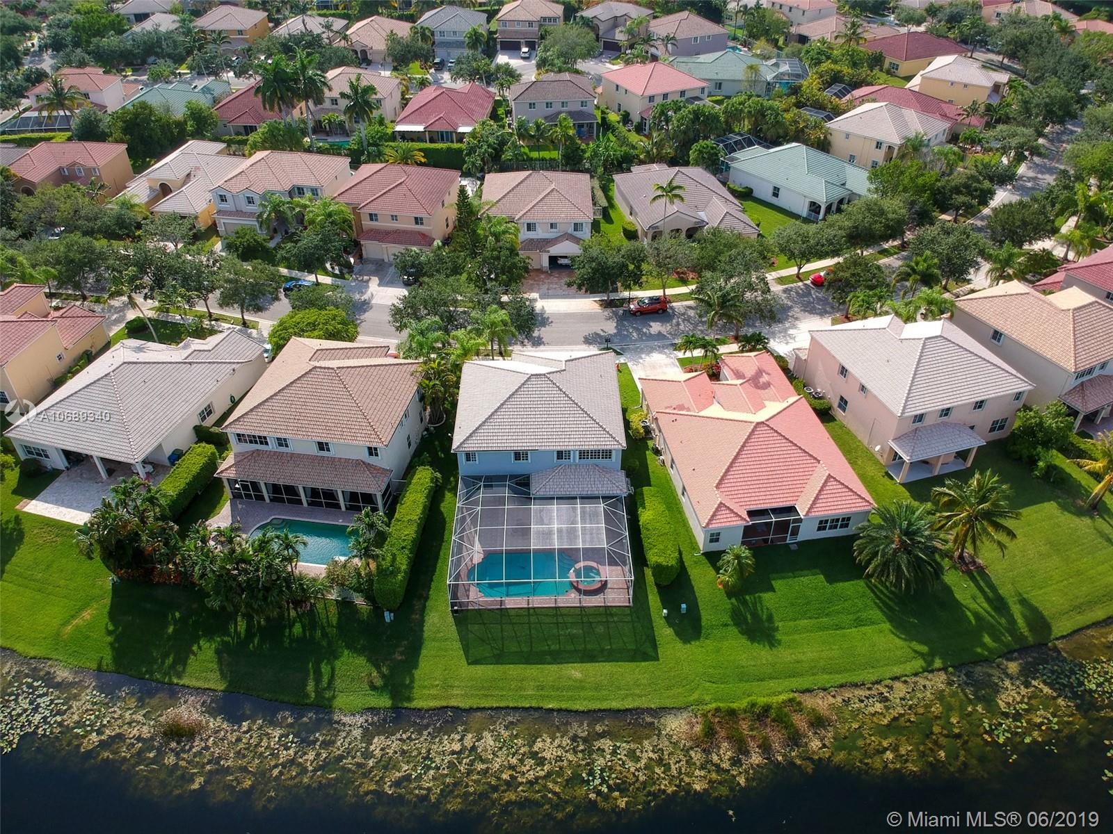 3862 Falcon Ridge Circle Weston, FL 33331 - Photo 2 of 37 Gallery Image 2