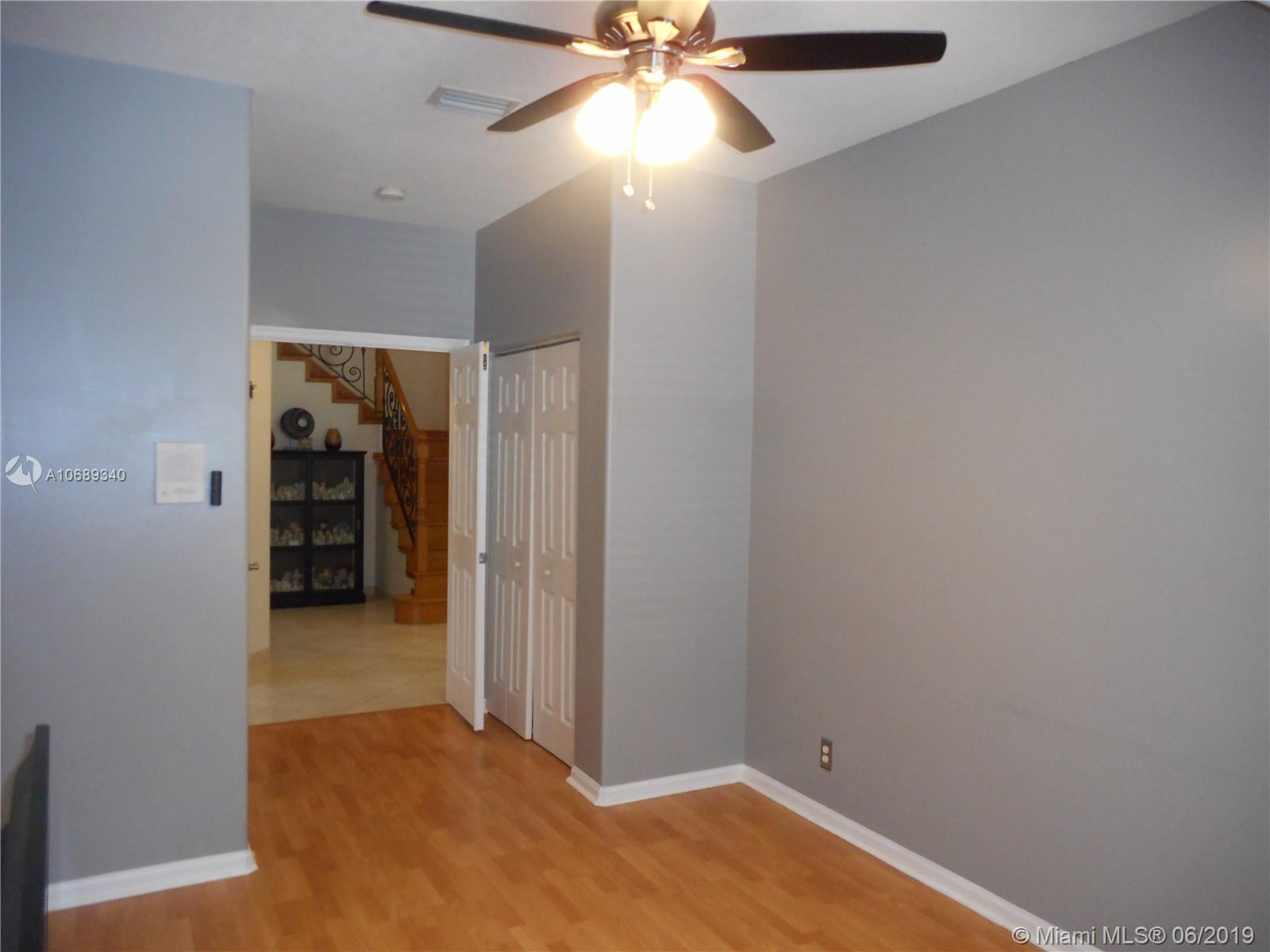 3862 Falcon Ridge Circle Weston, FL 33331 - Photo 13 of 37 Gallery Image 13