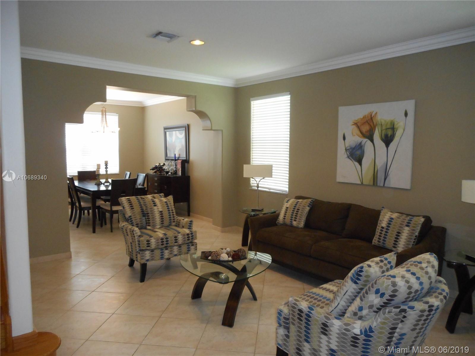 3862 Falcon Ridge Circle Weston, FL 33331 - Photo 15 of 37 Gallery Image 15