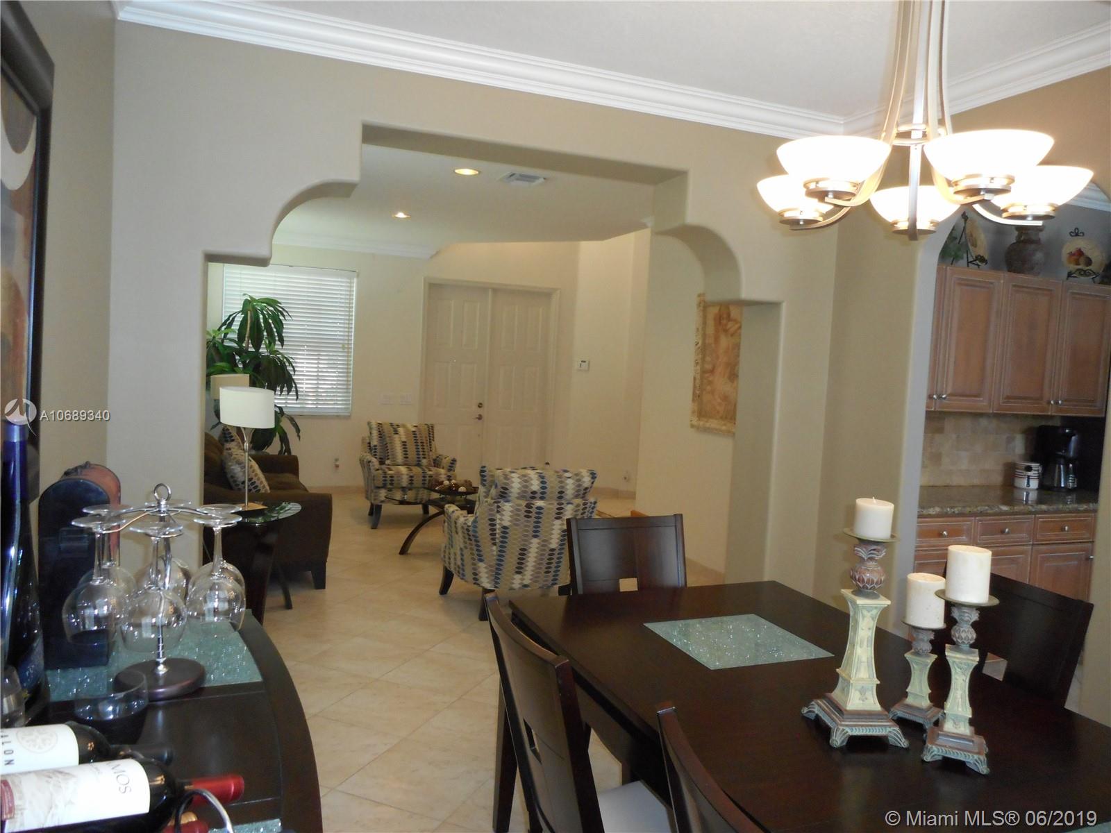 3862 Falcon Ridge Circle Weston, FL 33331 - Photo 17 of 37 Gallery Image 17