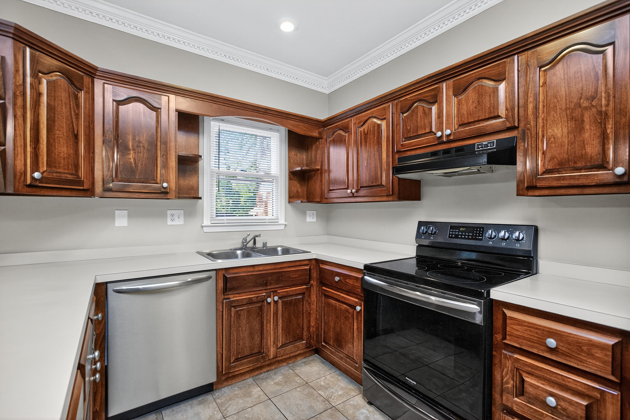 1364 Gray Hawk Road Lexington, KY 40502 - Photo 13 of 30 117
