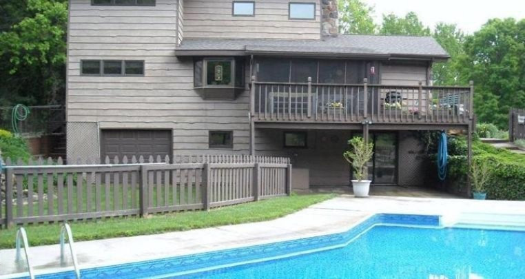 10050 Huff Road Bellevue, MI 49021 - Photo 47 of 47 Pool Huff