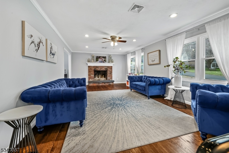 104 Summit Road Sparta, NJ 07871 - Photo 5 of 32