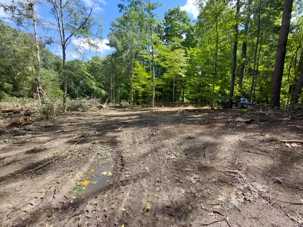 $350,000 | 9437 East U V Avenue, Vicksburg, MI 49097