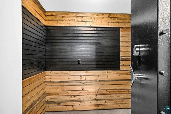 $1,395,000 | 5220 London Road, Duluth, MN 55804