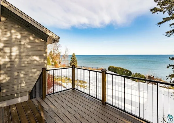 $1,395,000 | 5220 London Road, Duluth, MN 55804