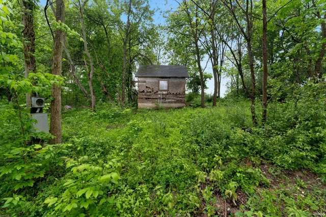 $37,000 | 841 Highway 5, Larwill, IN 46764