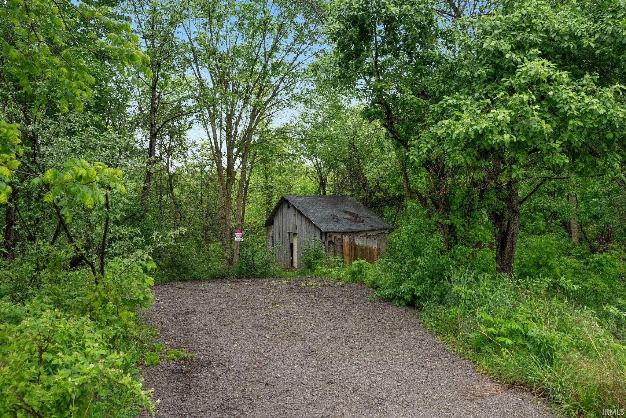 841 Highway 5 Larwill, IN 46764 - Photo 7 of 13