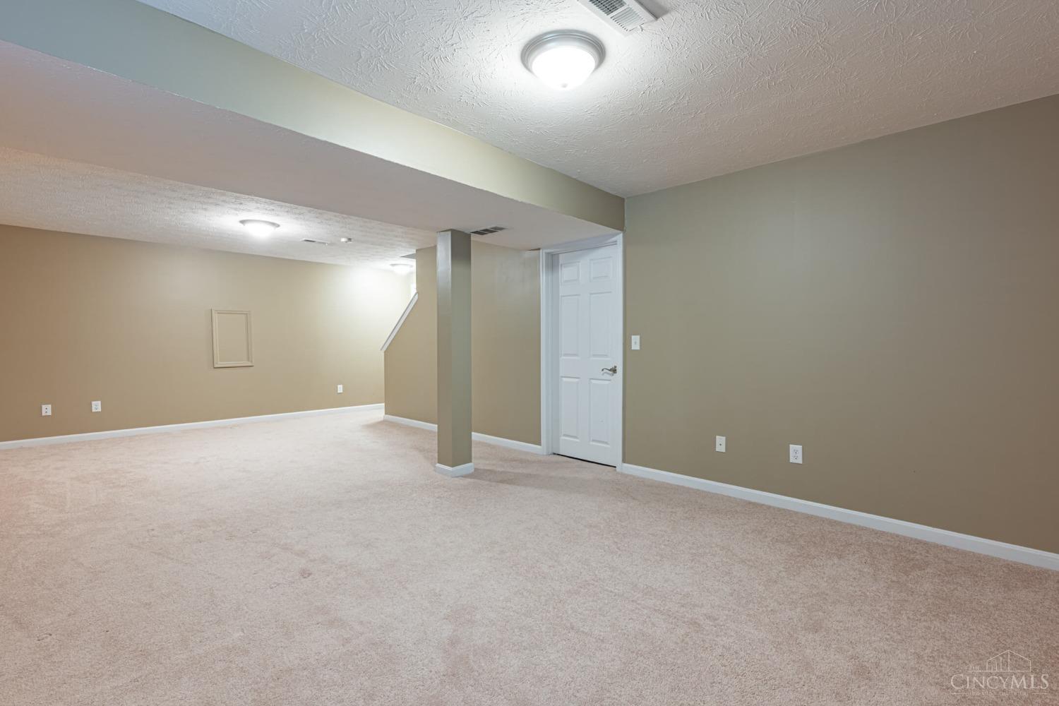 9035 Highland Circle Springboro, OH 45066 - Photo 38 of 47