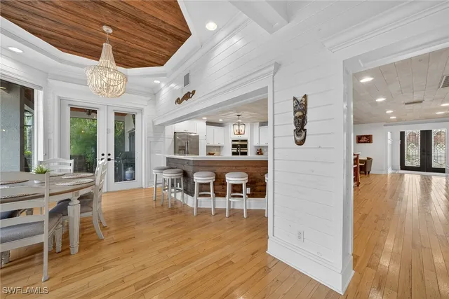 $1,399,000 | 1041 South Town And River Drive, Fort Myers, FL 33919