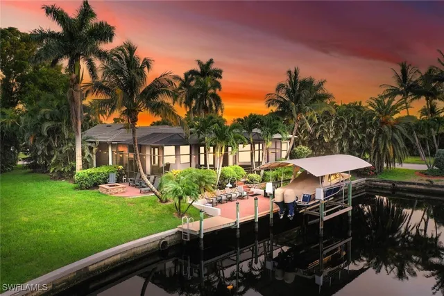 $1,399,000 | 1041 South Town And River Drive, Fort Myers, FL 33919