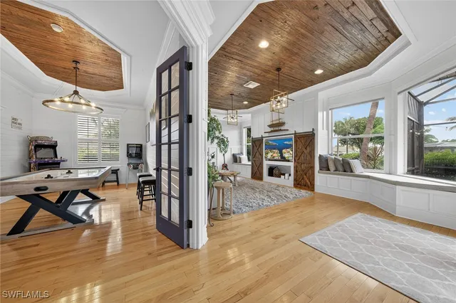 $1,399,000 | 1041 South Town And River Drive, Fort Myers, FL 33919