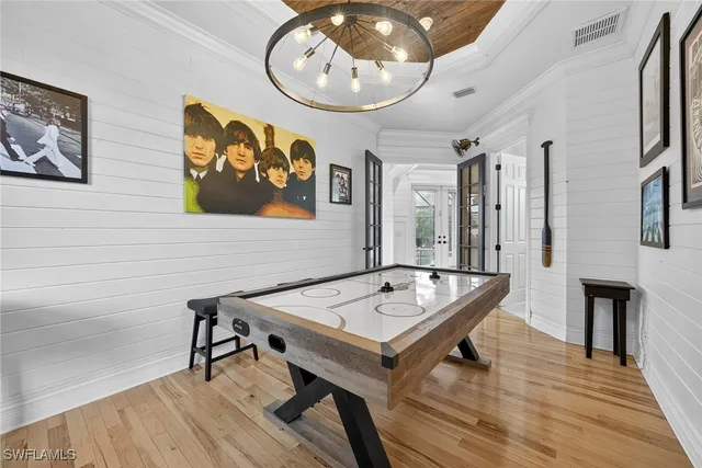 $1,399,000 | 1041 South Town And River Drive, Fort Myers, FL 33919