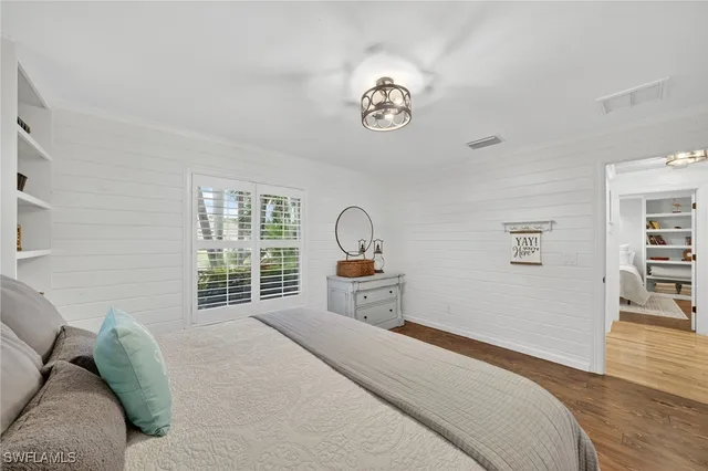 $1,399,000 | 1041 South Town And River Drive, Fort Myers, FL 33919