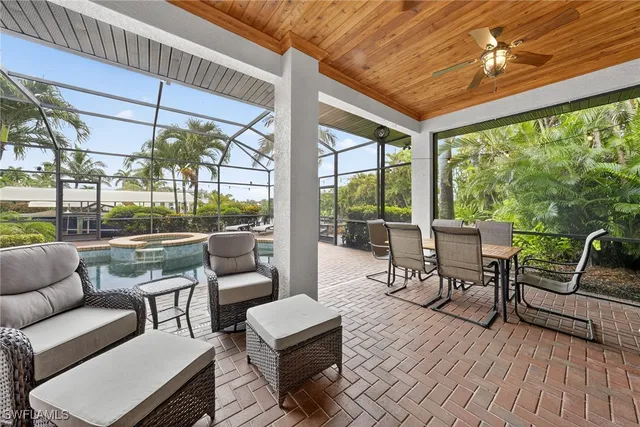 $1,399,000 | 1041 South Town And River Drive, Fort Myers, FL 33919