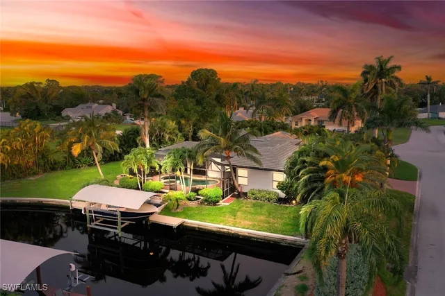 $1,399,000 | 1041 South Town And River Drive, Fort Myers, FL 33919