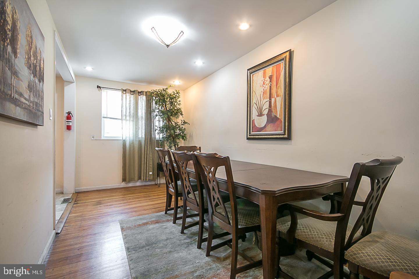 8067 Temple Road Philadelphia, PA 19150 - Photo 7 of 11