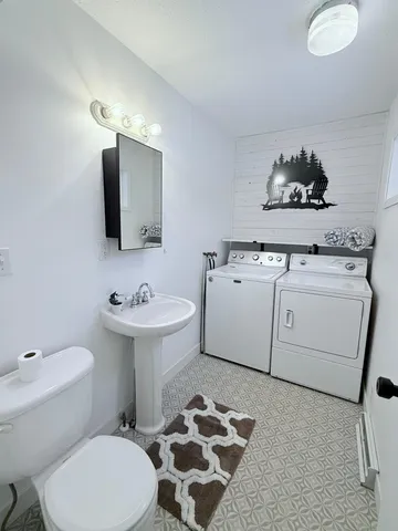 $750,000 | 1590 West Lake Drive, Detroit Lakes, MN 56501