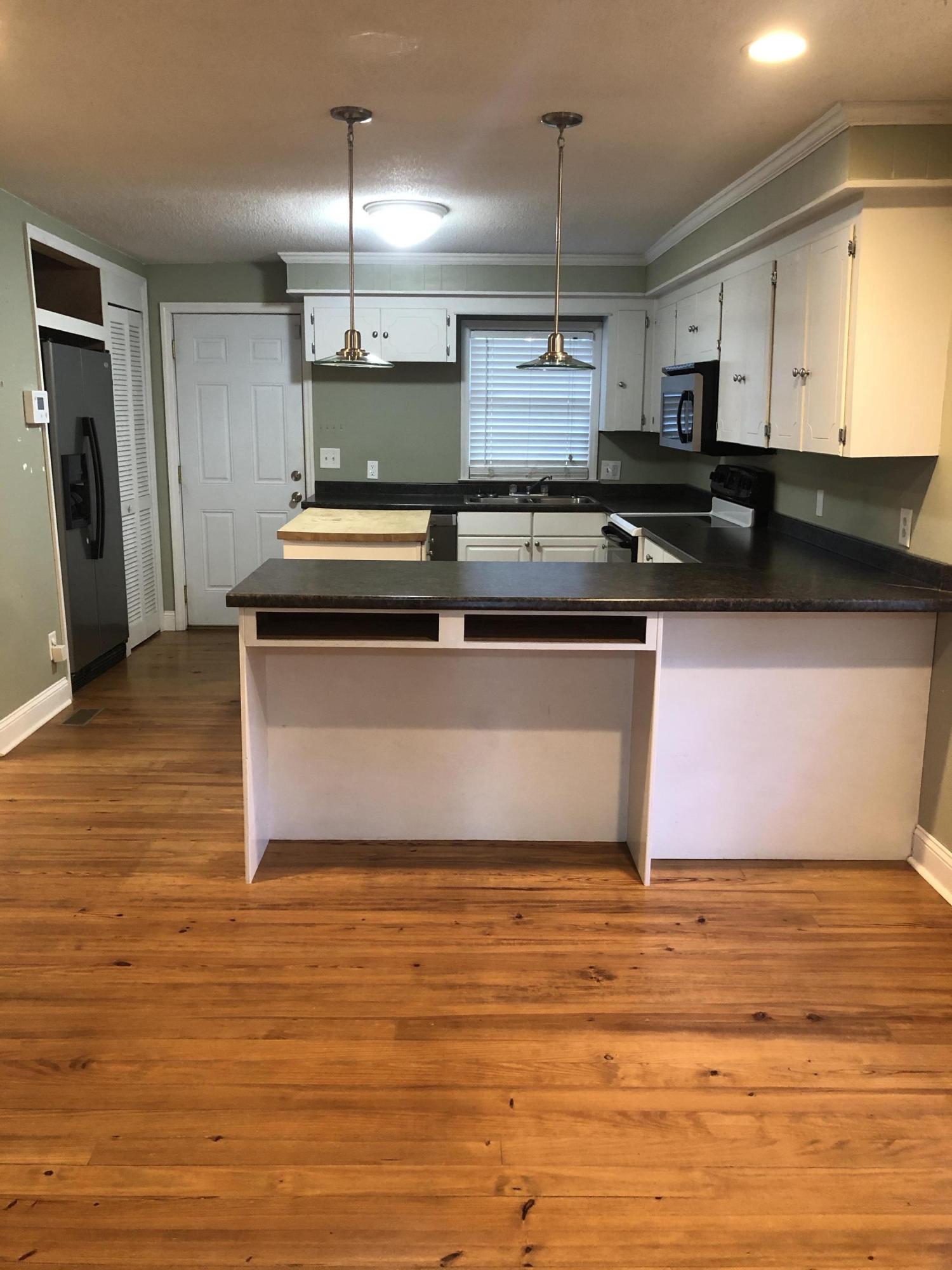 1413 Beach Road Walterboro, SC 29488 - Photo 8 of 21 PXQeAHX8SESj5pj5XBPS9w