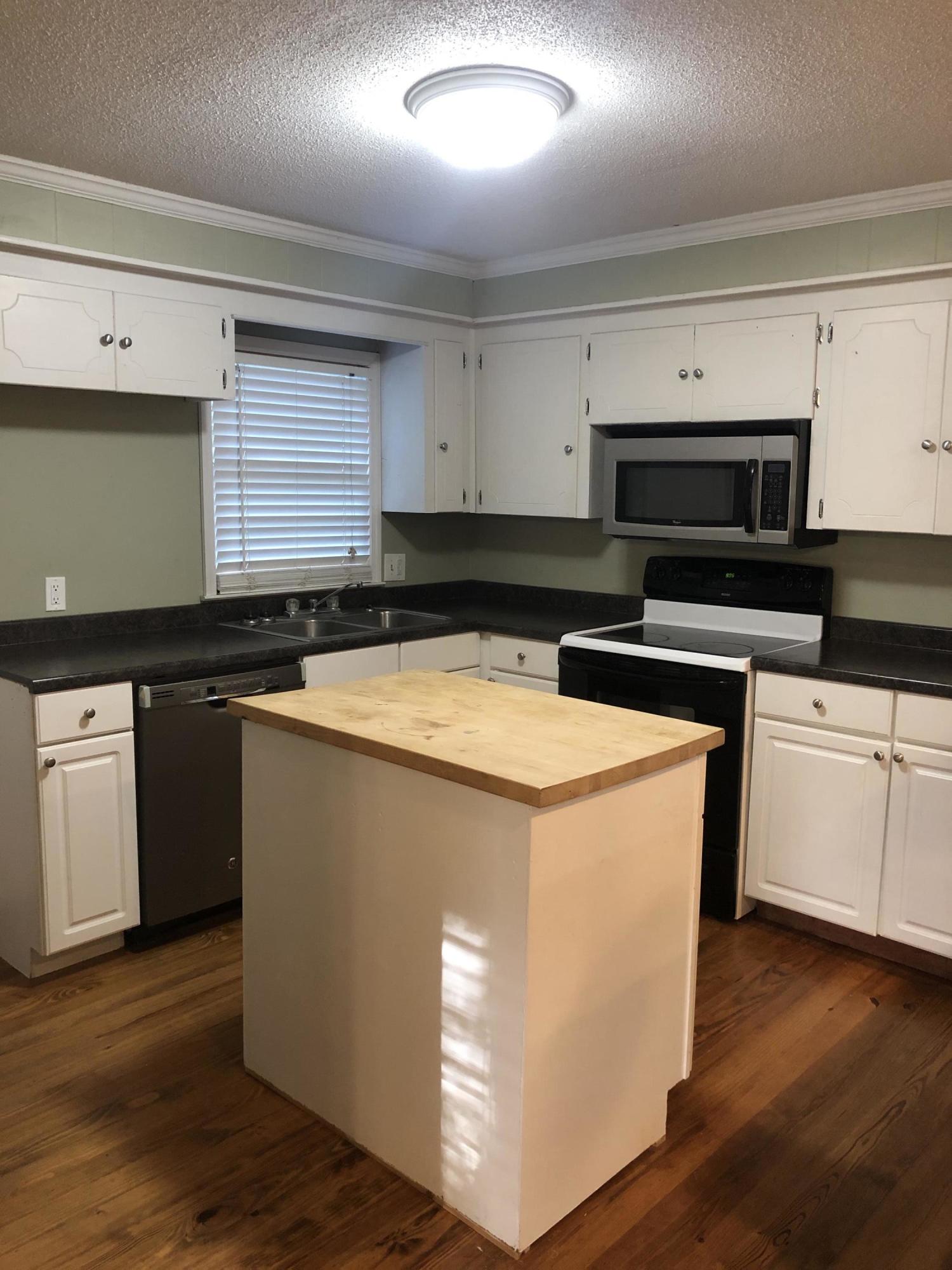 1413 Beach Road Walterboro, SC 29488 - Photo 9 of 21 LzH5J6DmQI6Jfgwpjv4mgQ