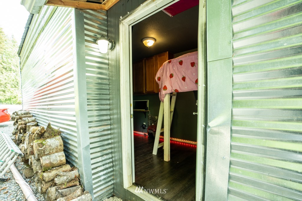 21527 Waite Mill Road Granite Falls, WA 98252 - Photo 36 of 38 Gallery Image 36