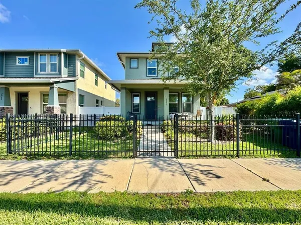 $3,500 | 2951 West Cherry Street, Tampa, FL 33607