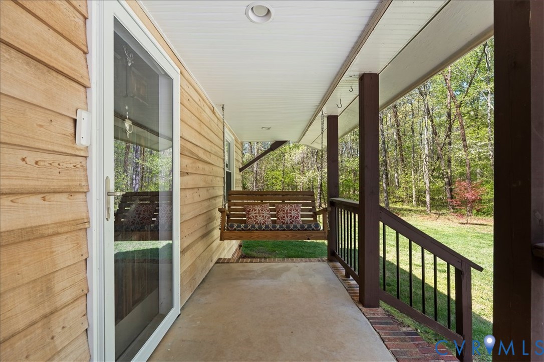 4295 Lockin Road Powhatan, VA 23139 - Photo 4 of 23