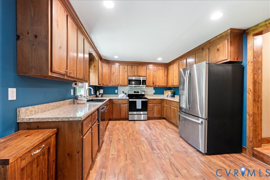 4295 Lockin Road Powhatan, VA 23139 - Photo 6 of 23