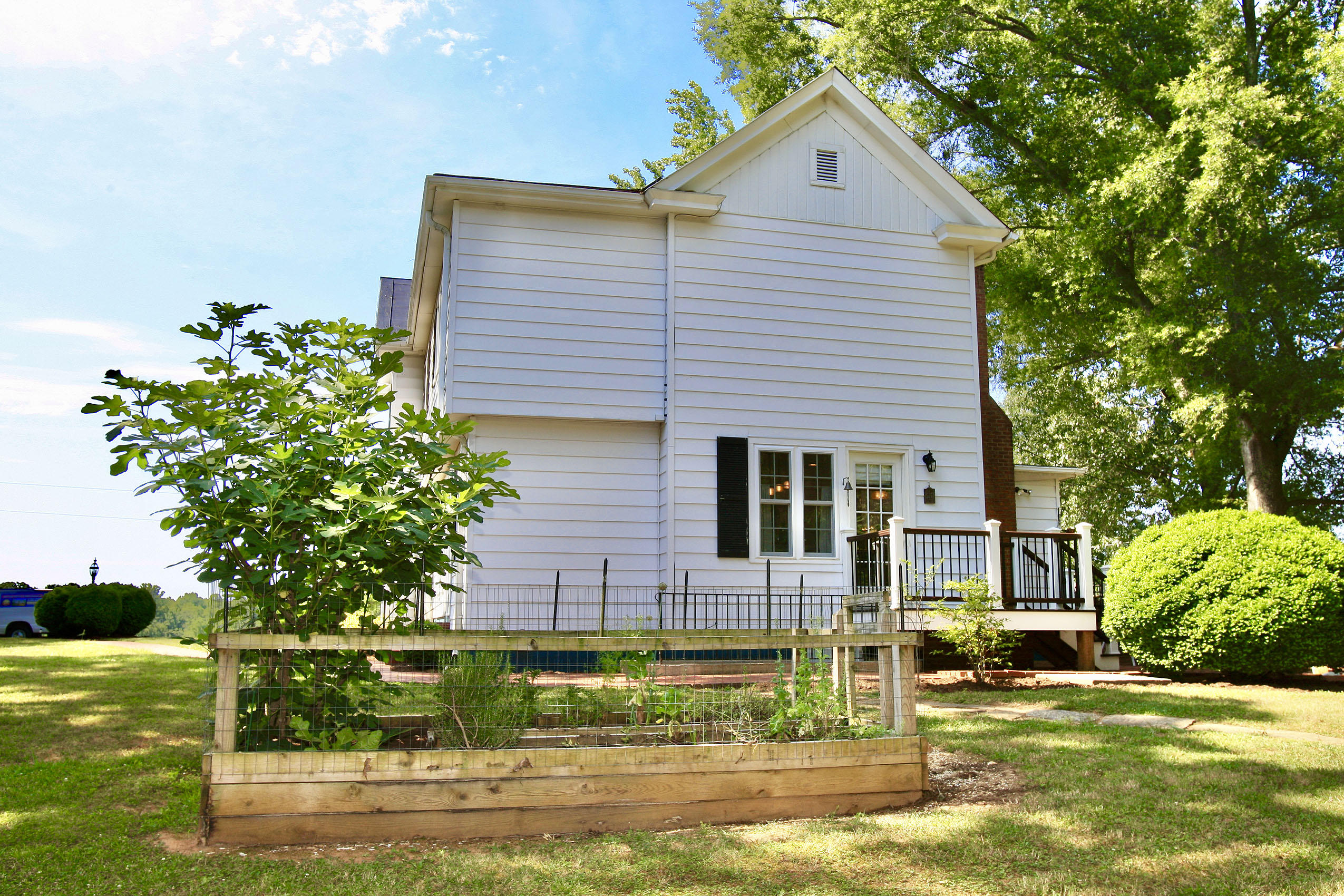 151 Ellis Road Hardy, VA 24101 - Photo 121 of 131 _V4B2077.jpeg