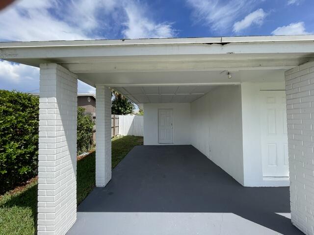 1104 West 24th Street Riviera Beach, FL 33404 - Photo 2 of 23 IMG_0177