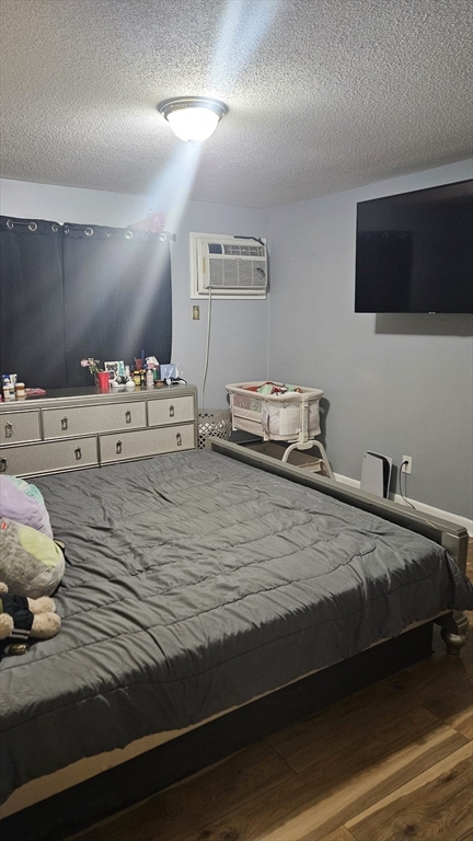 24 Inman Street, Unit 6 Lawrence, MA 01843 - Photo 4 of 6