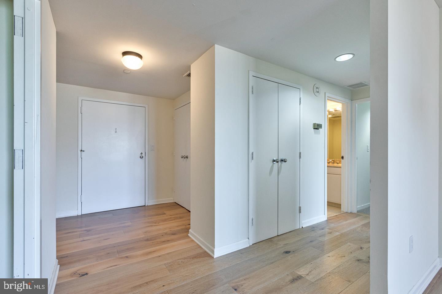 202-10 West Rittenhouse Square, Unit 1705 Philadelphia, PA 19103 - Photo 18 of 28 a view of hallway with wooden floor