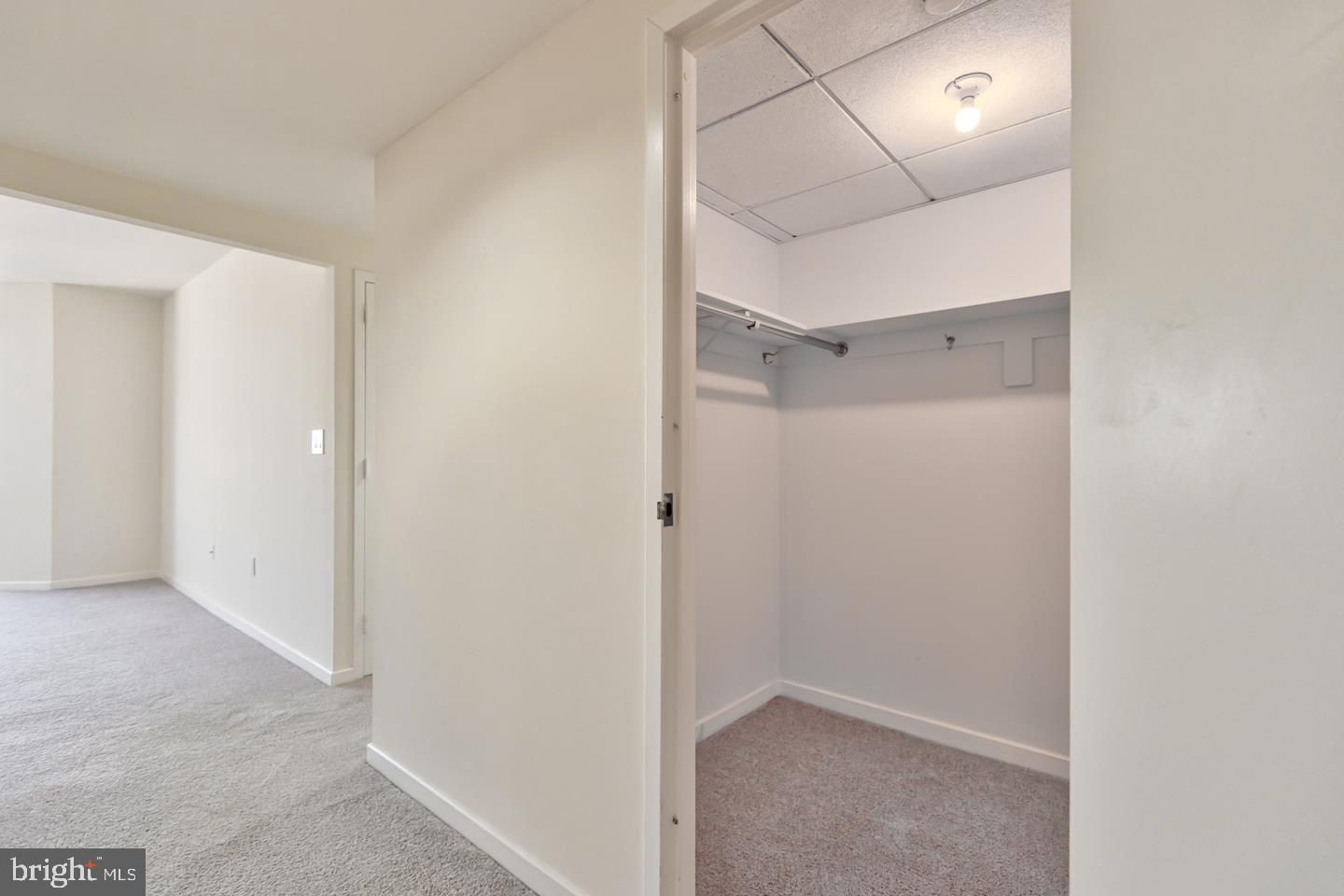 202-10 West Rittenhouse Square, Unit 1705 Philadelphia, PA 19103 - Photo 10 of 28 a view of an empty room