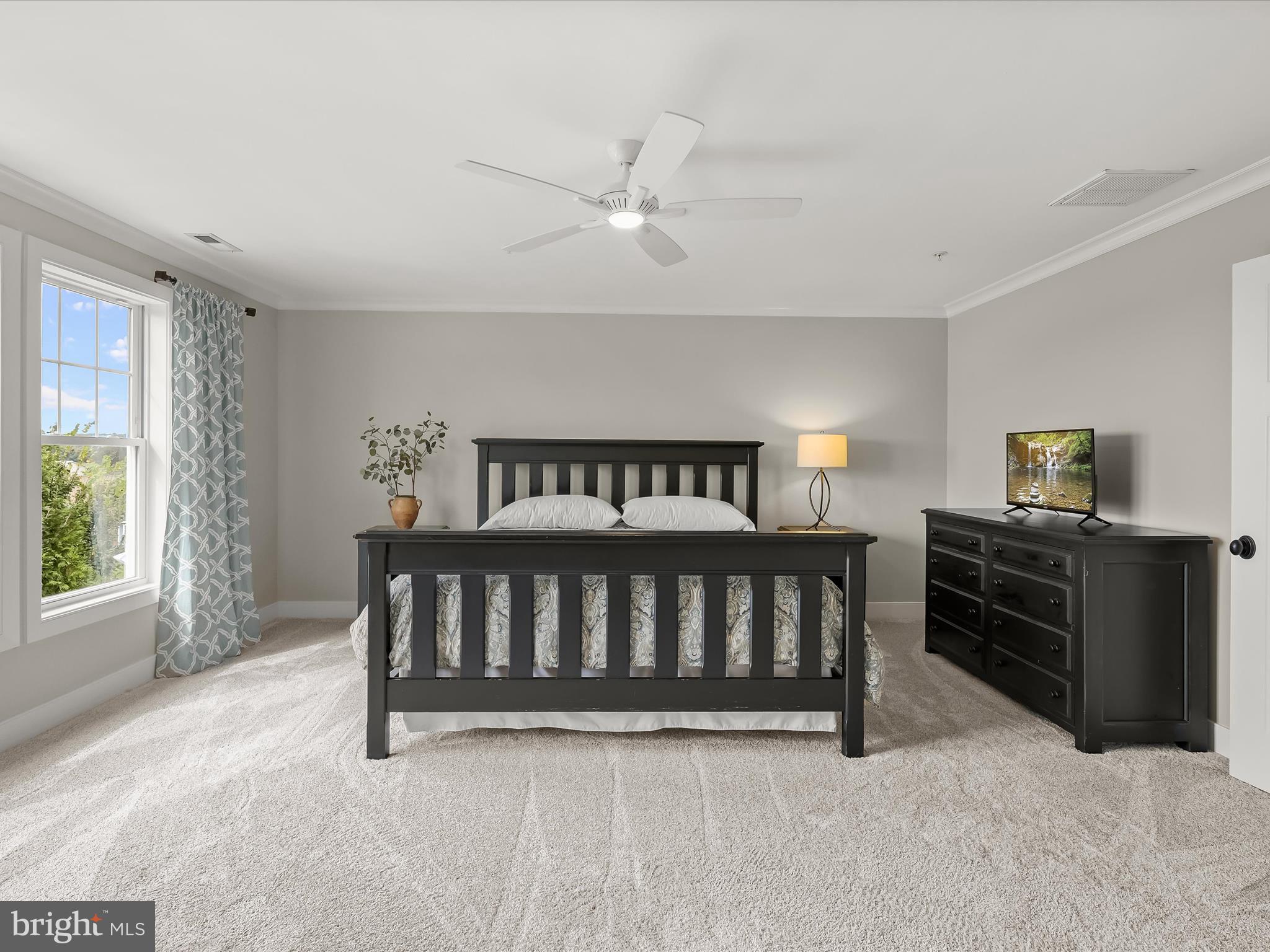 17263 Hardy Road Mount Airy, MD 21771 - Photo 39 of 98 a view of livingroom with furniture and windows
