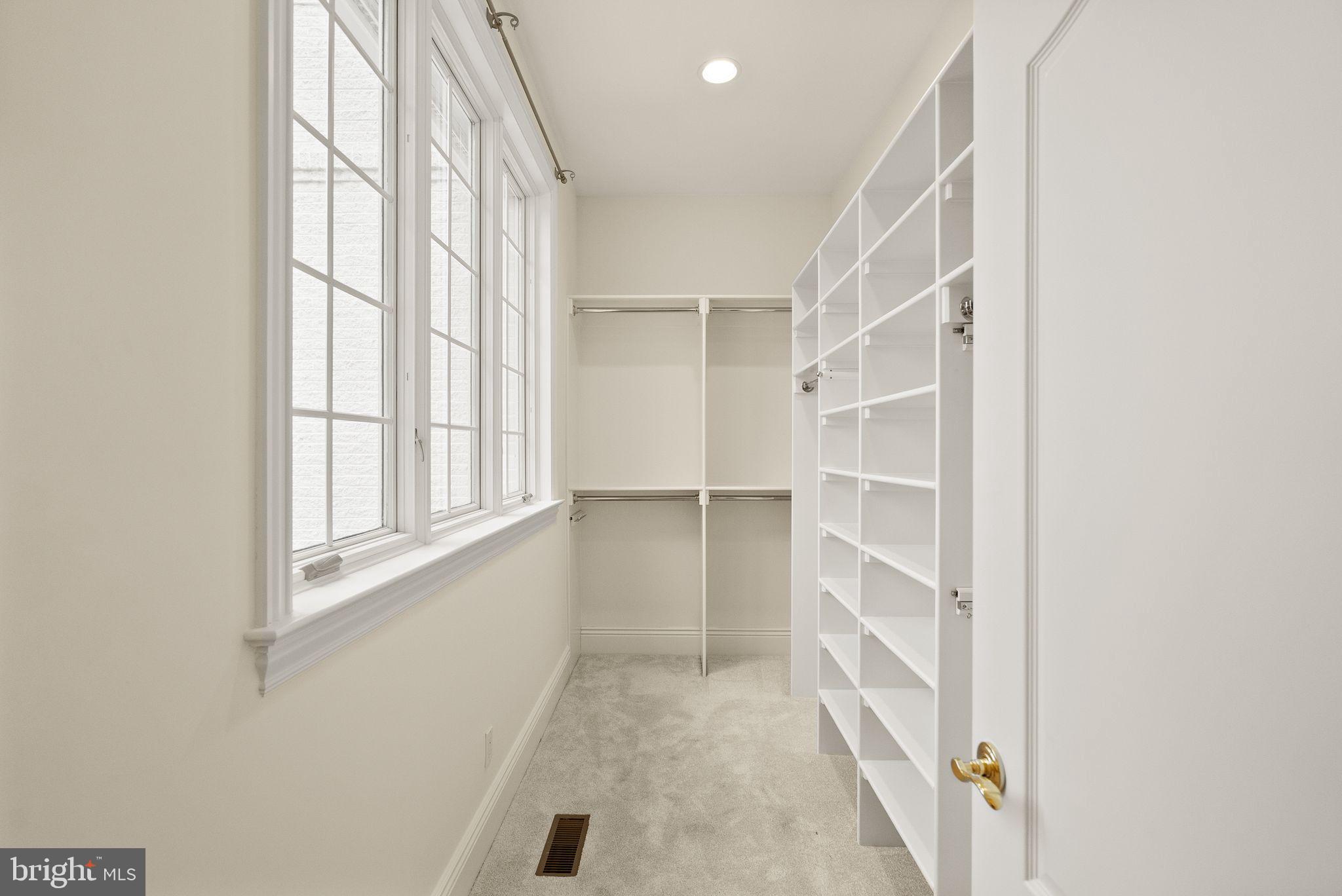 13500 River Road Potomac, MD 20854 - Photo 28 of 60